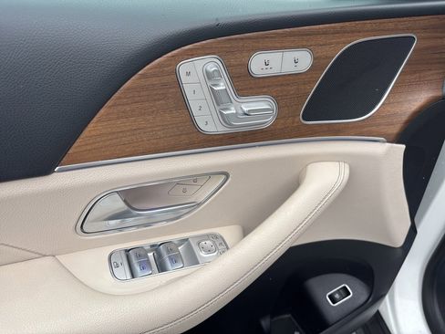 Used 2021 Mercedes-Benz GLE 450 4MATIC image 22