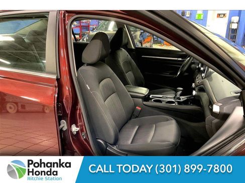 Used 2023 Nissan Altima 2.5 SV image 6