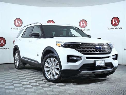 Used 2022 Ford Explorer King Ranch w/ Technology Package image 1