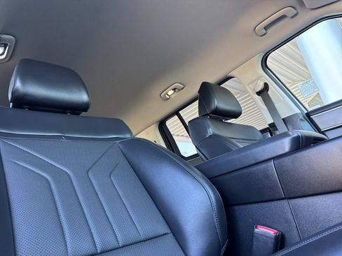 Used 2026 Hyundai Santa Fe SEL FWD image 18