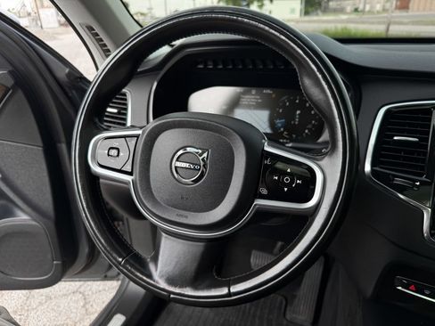 Used 2018 Volvo XC90 T6 Momentum w/ Convenience Package AWD/4WD image 16