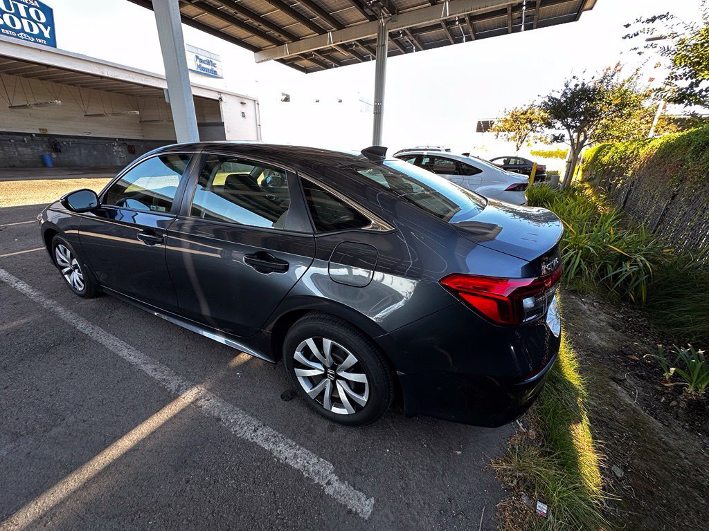 Used 2023 Honda Civic LX image 17
