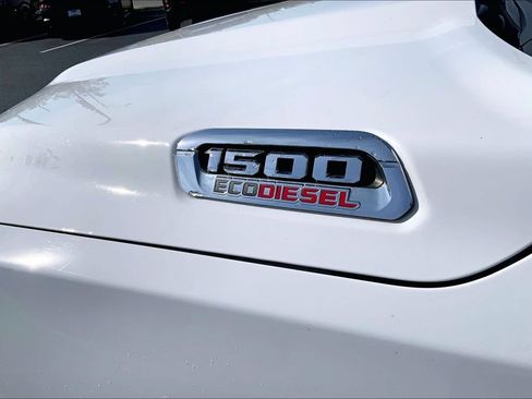 Used 2022 RAM 1500 Laramie w/ Laramie Southwest Edition RWD image 4