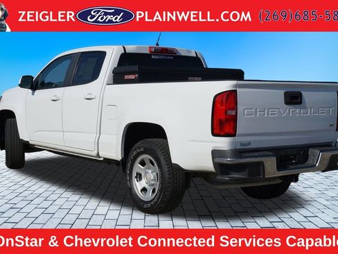 Used 2021 Chevrolet Colorado W/T w/ WT Convenience Package AWD/4WD image 3