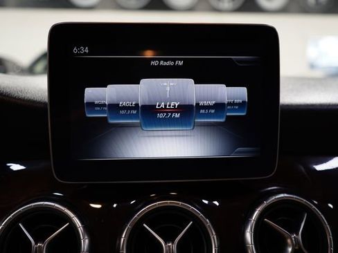 Used 2019 Mercedes-Benz CLA 250 image 30