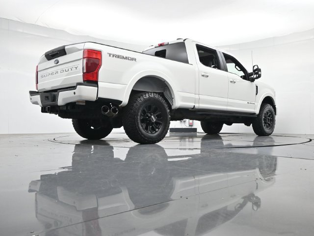 Certified 2022 Ford F250 Lariat w/ Tremor Off-Road Package AWD/4WD image 45