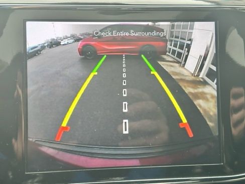 Used 2020 Jeep Grand Cherokee Altitude image 17