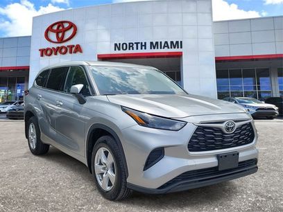 Used 2022 Toyota Highlander L
