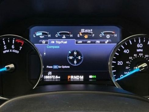 Used 2019 Ford Expedition Limited w/ Equipment Group 302A RWD image 12