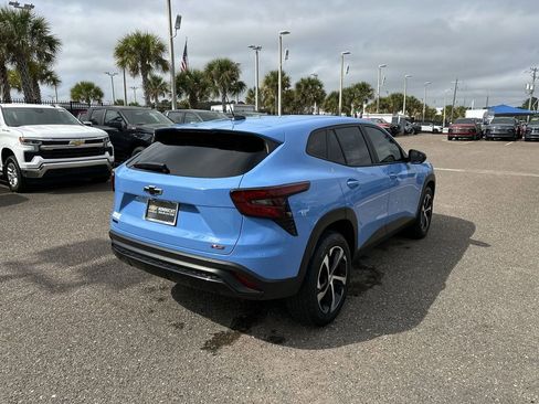 Used 2024 Chevrolet Trax RS w/ Driver Confidence Package image 16