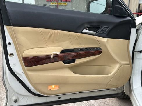 Used 2011 Honda Crosstour EX-L image 13