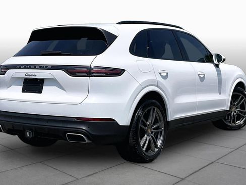 Used 2021 Porsche Cayenne AWD/4WD image 11