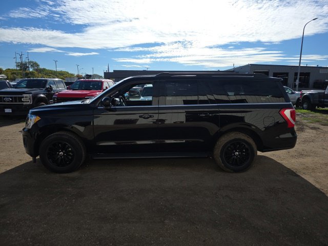 Used 2019 Ford Expedition Max XLT AWD/4WD image 3