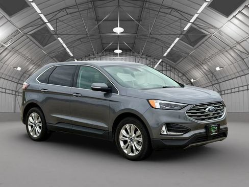 Used 2022 Ford Edge Titanium w/ Equipment Group 301A AWD/4WD image 1