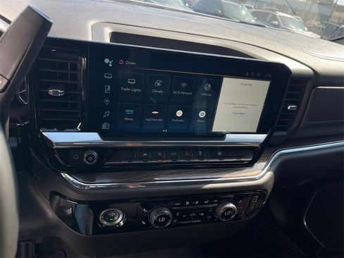 Used 2023 Chevrolet Silverado 1500 LT image 16