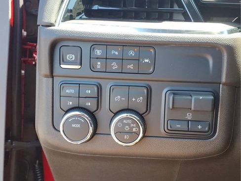 New 2026 Chevrolet Tahoe LT w/ Comfort Package AWD/4WD image 12