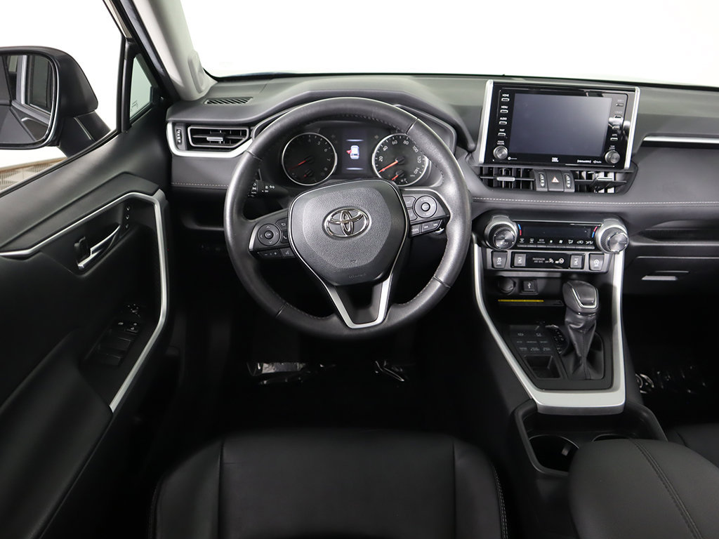 Used 2021 Toyota RAV4 XLE Premium AWD/4WD image 36