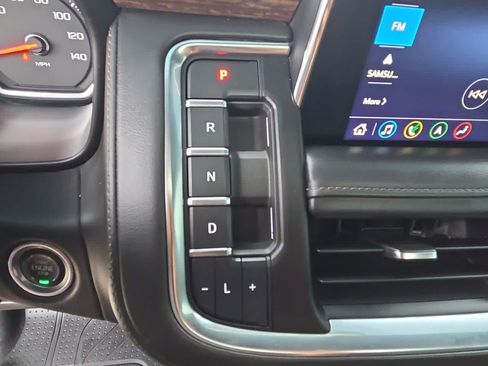 Used 2021 Chevrolet Tahoe High Country AWD/4WD image 21