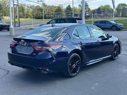 Used 2022 Toyota Camry XSE image 5