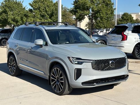 New 2026 Volvo XC90 B6 Ultra w/ Protection Package Premier image 4