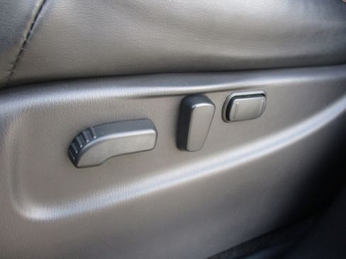 Used 2020 Nissan Armada SL w/ Premium Package image 36