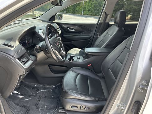 Used 2019 GMC Terrain SLT w/ Preferred Package FWD image 16