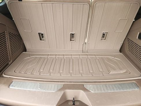 Used 2023 GMC Yukon Denali AWD/4WD image 28