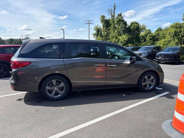 Used 2022 Honda Odyssey EX image 5