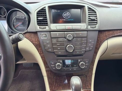 Used 2013 Buick Regal Premium FWD image 28