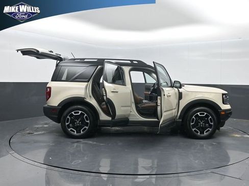 Used 2024 Ford Bronco Sport Outer Banks w/ Tech Package AWD/4WD image 27