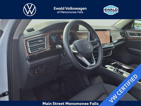 Certified 2026 Volkswagen Atlas SE AWD/4WD image 11