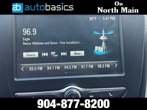 Used 2018 Chevrolet Malibu LT FWD image 35