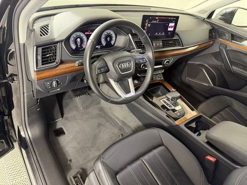 Certified 2023 Audi Q5 2.0T Premium Plus image 10