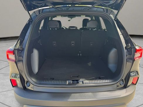 Certified 2025 Ford Escape ST-Line image 9