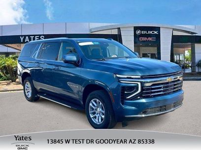 Certified 2025 Chevrolet Suburban LT w/ Comfort Package