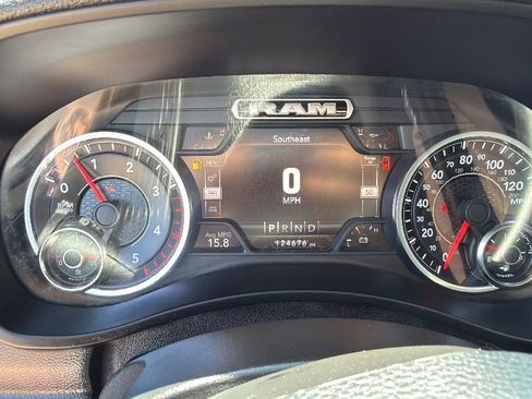 Used 2020 RAM 2500 Laramie w/ Night Edition AWD/4WD image 23