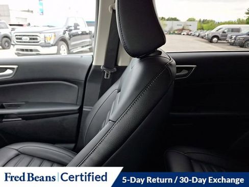 Certified 2024 Ford Edge SEL w/ Convenience Package AWD/4WD image 18