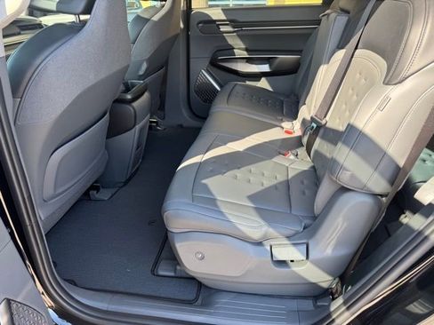 New 2026 Kia EV9 Wind AWD/4WD image 42