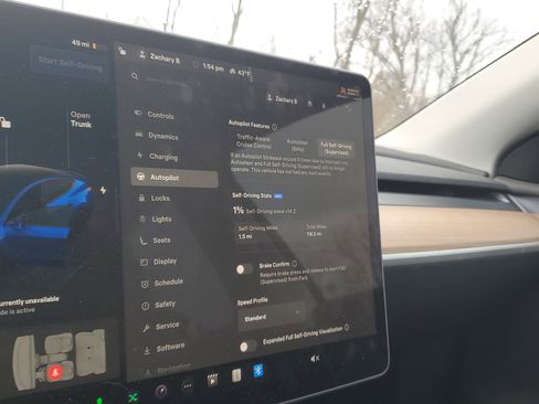 Used 2024 Tesla Model Y Performance image 21