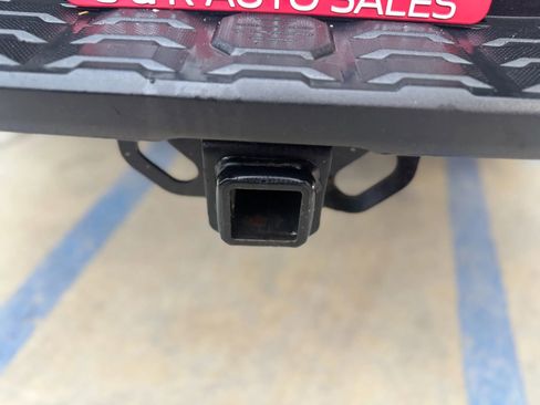 Used 2018 Toyota Tacoma TRD Off-Road image 23