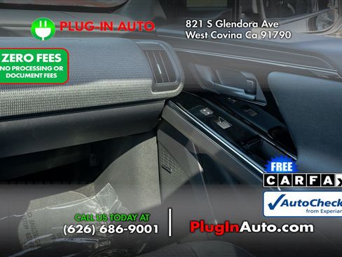 Used 2023 Subaru Solterra AWD image 22