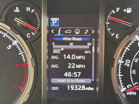 Used 2022 Toyota 4Runner TRD Pro AWD/4WD image 17