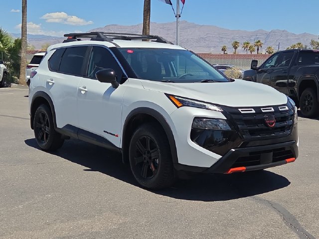 Used 2026 Nissan Rogue SV AWD/4WD image 4