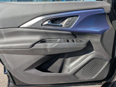 Used 2026 Chevrolet Equinox EV LT image 25