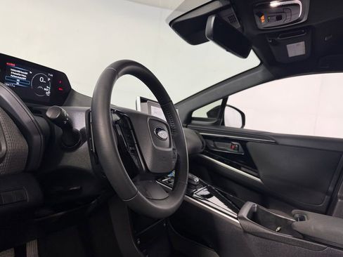 Used 2023 Subaru Solterra Premium image 17