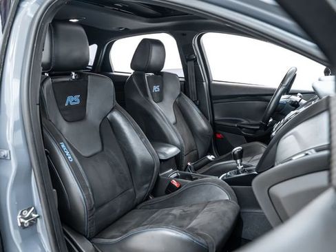 Used 2016 Ford Focus RS image 30
