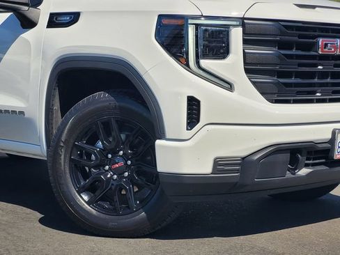 Used 2026 GMC Sierra 1500 Pro w/ Graphite Edition AWD/4WD image 9