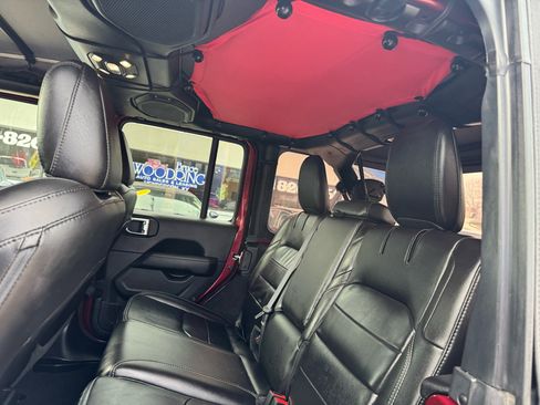 Used 2022 Jeep Wrangler Unlimited Sahara w/ Cold Weather Group image 35