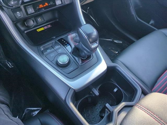 Used 2024 Toyota RAV4 XSE w/ Weather Package AWD/4WD image 12