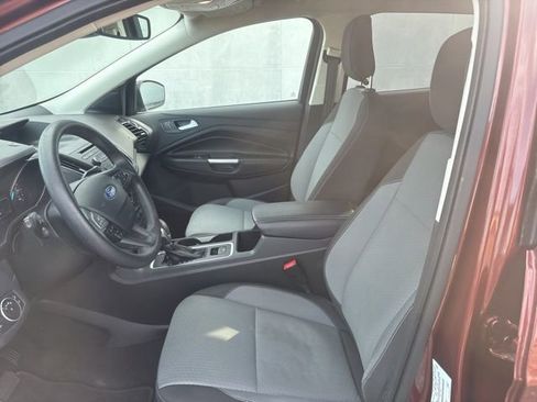 Used 2018 Ford Escape SE w/ Ford Safe & Smart Package image 10